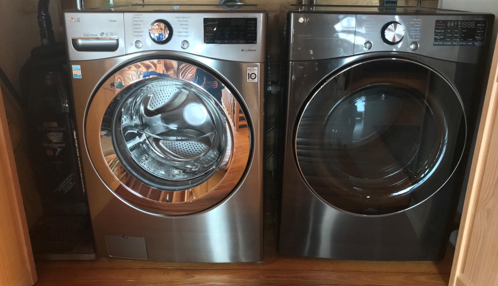 Full size Washer and Dryer upstairs